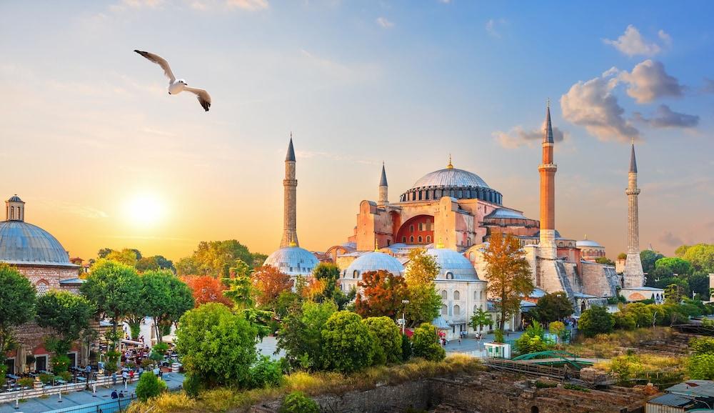 Royan Suites Istanbul Eksteriør billede