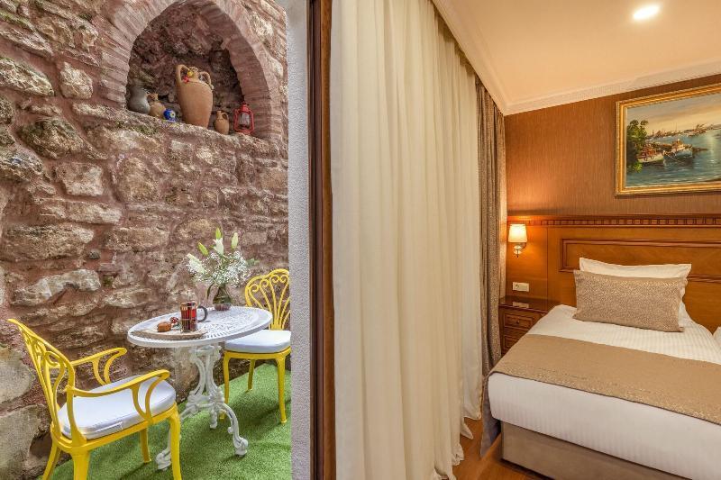 Royan Suites Istanbul Eksteriør billede
