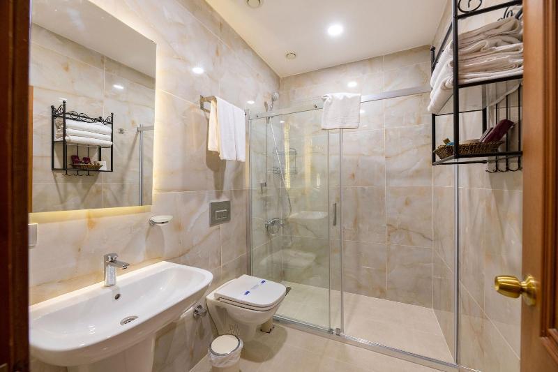 Royan Suites Istanbul Eksteriør billede