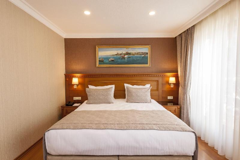 Royan Suites Istanbul Eksteriør billede